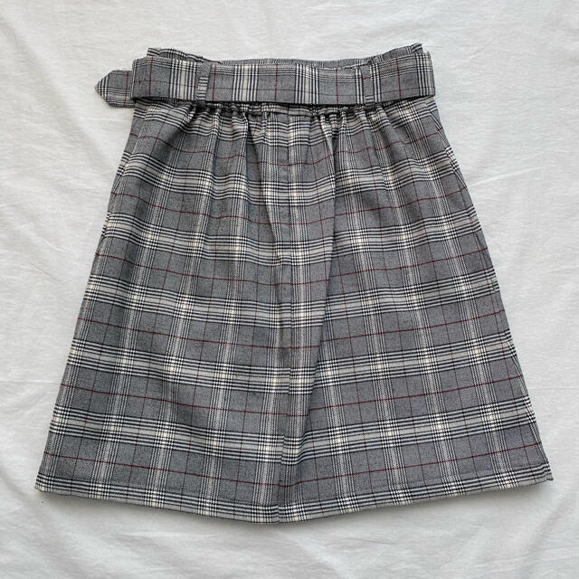 INGNI(イング)のINGNI イング ベルト付き チェック柄 スカート レディースのスカート(ミニスカート)の商品写真
