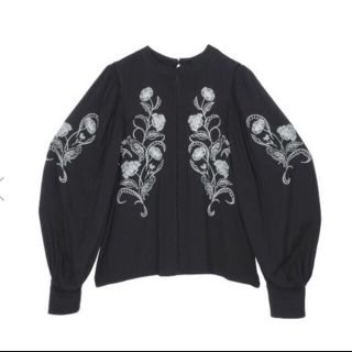 アメリヴィンテージ(Ameri VINTAGE)のAmeriVINTAGE LADY EMBROIDERY PUFF BLOUSE(シャツ/ブラウス(長袖/七分))