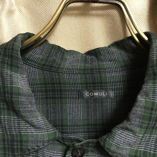 COMOLI(コモリ)の名作　コモリ　レーヨンチェックオープンカラーシャツ　3 メンズのトップス(シャツ)の商品写真
