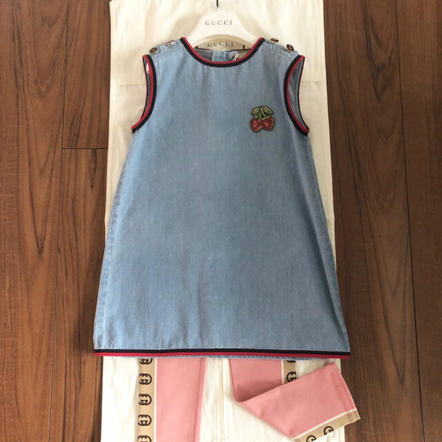 Gucci(グッチ)の【お取置き中】グッチチルドレン 新品スパッツ 120 キッズ/ベビー/マタニティのキッズ服男の子用(90cm~)(パンツ/スパッツ)の商品写真