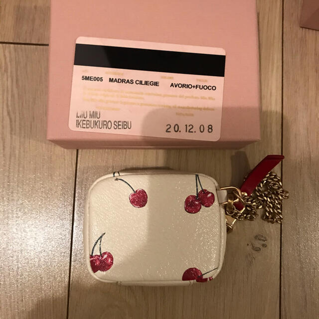 Miumiu Miumiu 小物入れの通販 By ミュウミュウならラクマ