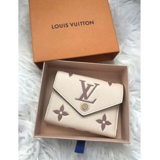 ルイヴィトン(LOUIS VUITTON)の2021ss【LV】ヴィクトリーヌ　(財布)