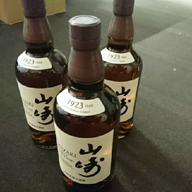 サントリー(サントリー)の山崎720ml ×3本 食品/飲料/酒の酒(ウイスキー)の商品写真