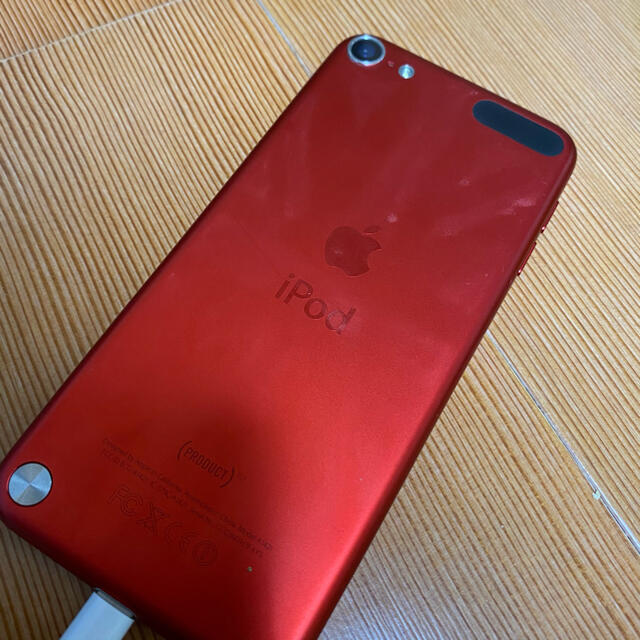 Apple(アップル)の【値下げ】iPod touch5 アイポッドタッチ5 スマホ/家電/カメラのオーディオ機器(ポータブルプレーヤー)の商品写真