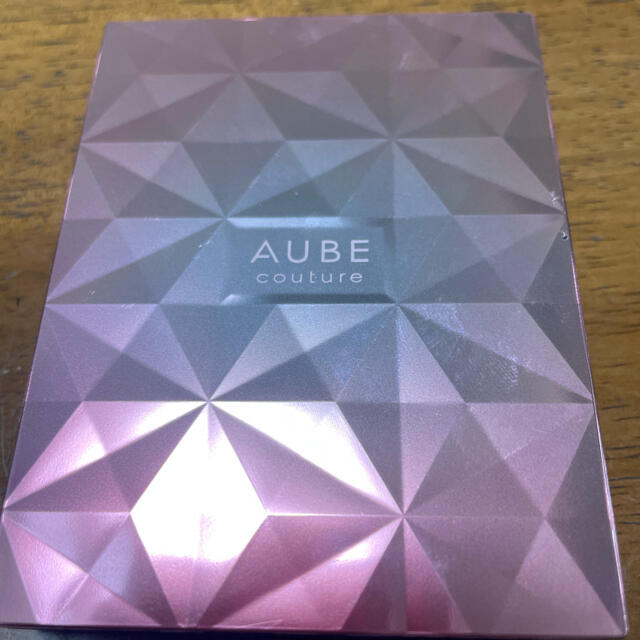 AUBE couture(オーブクチュール)のAUBE ブラシひと塗りシャドウ　566 ベージュ コスメ/美容のベースメイク/化粧品(アイシャドウ)の商品写真