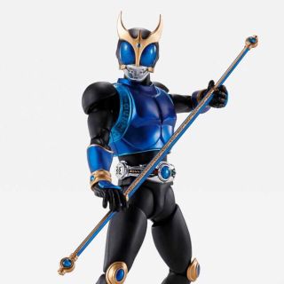 バンダイ(BANDAI)のS.H.Figuarts（真骨彫製法） 仮面ライダークウガ ドラゴンフォーム(特撮)