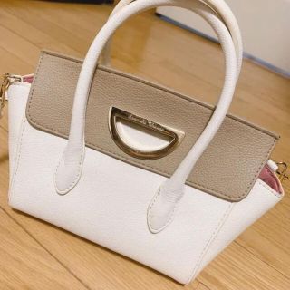 サマンサ Samantha Thavasa プレゼント ショルダーバッグ レディース の通販 100点以上 サマンサタバサ のレディースを買うならラクマ サマンサ Samantha Thavasa プレゼント ショルダーバッグ レディース の通販 100点以上 サマンサタバサ のレディースを買うならラクマ