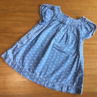 ベビーギャップ(babyGAP)のbabyGAP デニム 花柄 ワンピース チュニック 70cm(ワンピース)