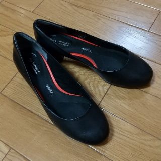 ロックポート(ROCKPORT)のROCKPORT 黒 パンプス ２４cm(ハイヒール/パンプス)