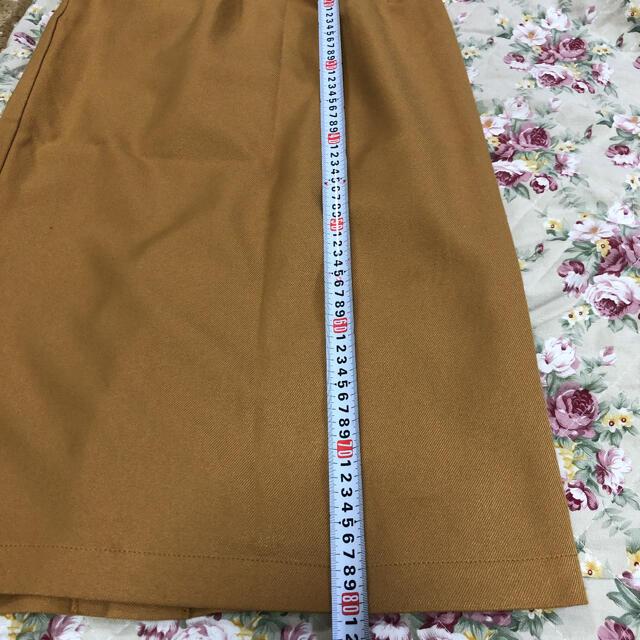 LOWRYS FARM(ローリーズファーム)の値下げしました　ローリーズファーム　タイトスカート　辛子色　M レディースのスカート(ひざ丈スカート)の商品写真