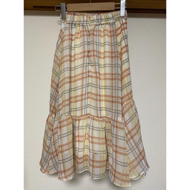 allamanda(アラマンダ)のマドラスチェックスカート レディースのスカート(ひざ丈スカート)の商品写真
