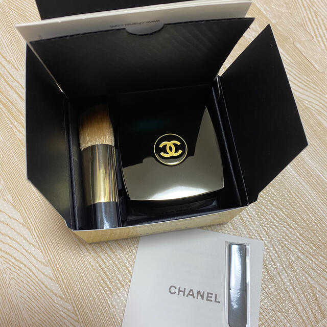 CHANEL(シャネル)の最終値下げ‼️シャネル サブリマージュ ル タン ♯20 ベージュ 30g コスメ/美容のベースメイク/化粧品(ファンデーション)の商品写真