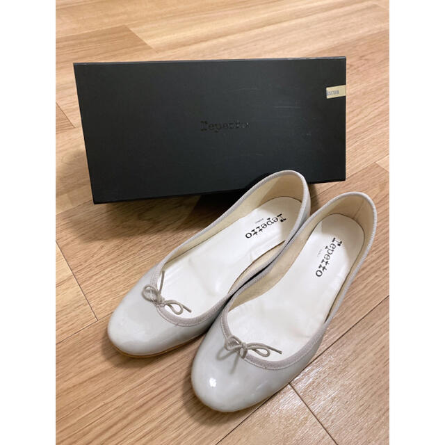 repetto(レペット)のレペット　バレエシューズ　ライトグレー レディースの靴/シューズ(バレエシューズ)の商品写真