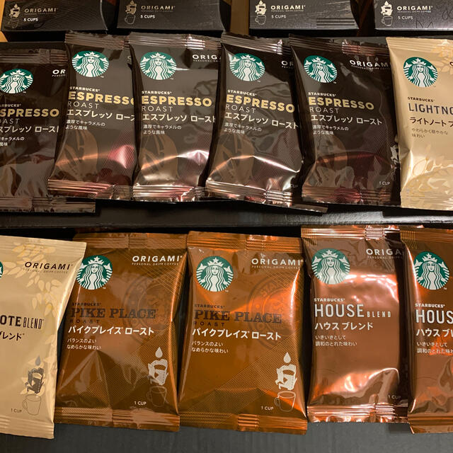 Starbucks Coffee(スターバックスコーヒー)のスターバックス　ドリップコーヒー　オリガミ　11袋 食品/飲料/酒の飲料(コーヒー)の商品写真