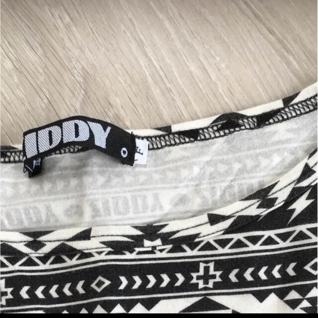 ZIDDY(ジディー)のZIDDY ♡トップス  Fサイズと150センチ キッズ/ベビー/マタニティのキッズ服女の子用(90cm~)(Tシャツ/カットソー)の商品写真
