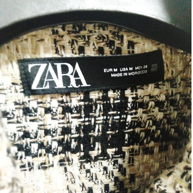 ZARA(ザラ)の送料込み！ZARA今季オーバーサイズチェックシャツジャケット レディースのジャケット/アウター(その他)の商品写真