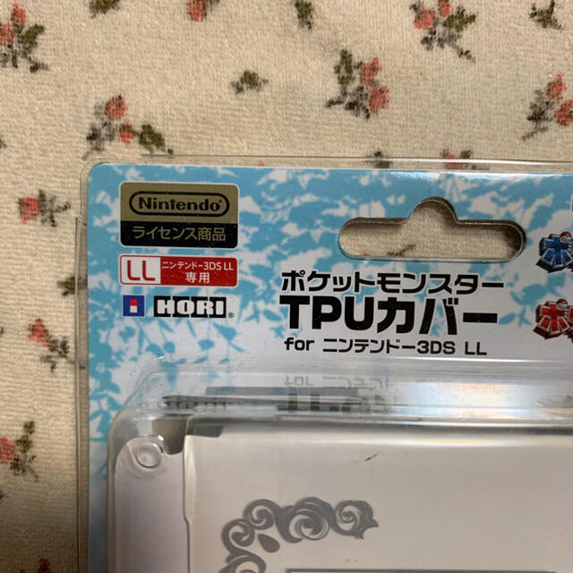 ニンテンドー3DS(ニンテンドー3DS)の3DSLL TPUカバー ポケモンXY 透明 ① 任天堂 ライセンス品 エンタメ/ホビーのゲームソフト/ゲーム機本体(その他)の商品写真