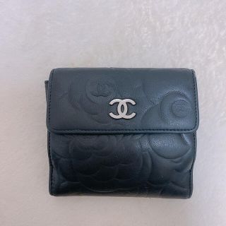 シャネル(CHANEL)の値下げしました！CHANEL シャネル　花柄　マトラッセ　二つ折り財布(財布)