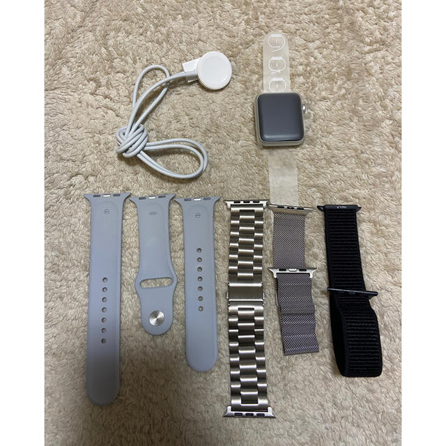 Apple Watch(アップルウォッチ)のApple Watch series3  GPS シルバー アルミニウム メンズの時計(腕時計(デジタル))の商品写真