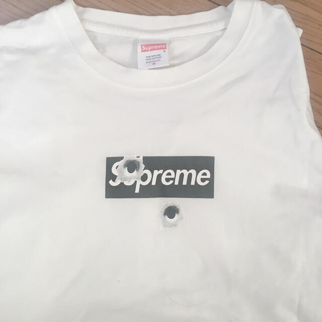 Supreme(シュプリーム)のsupreme bullet box logo tee メンズのトップス(Tシャツ/カットソー(半袖/袖なし))の商品写真