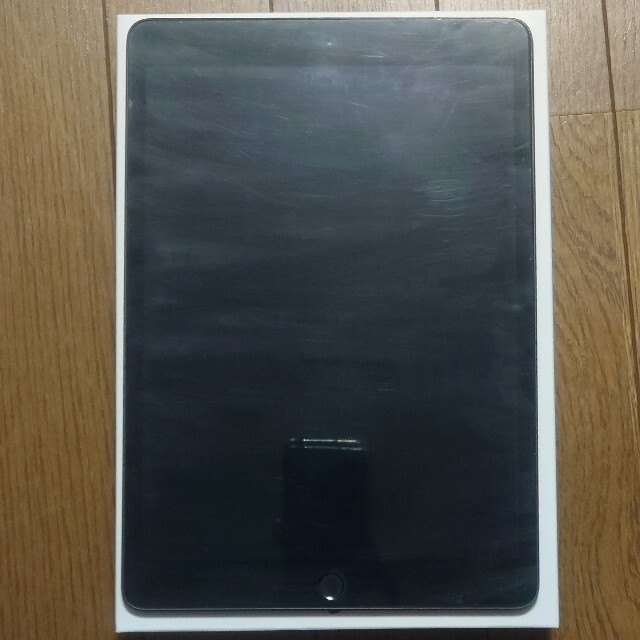 タブレットiPad 第７世代 32GB