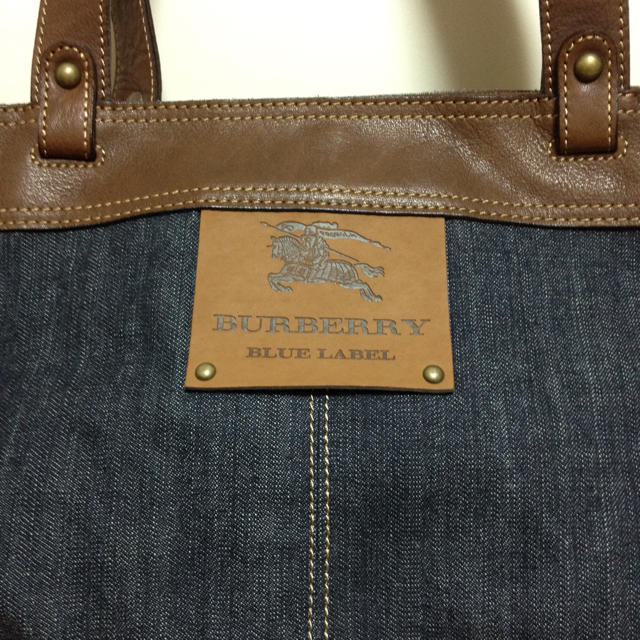 BURBERRY(バーバリー)の☆BURBERRY☆バッグ レディースのバッグ(ハンドバッグ)の商品写真