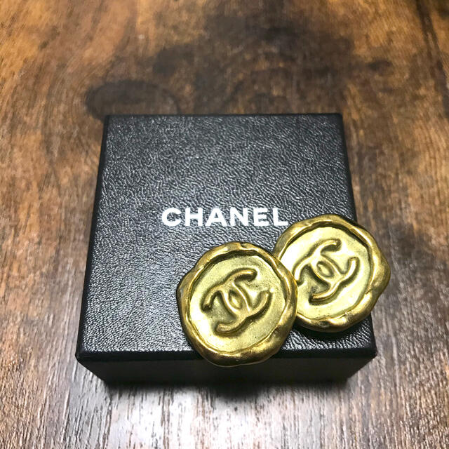 CHANEL(シャネル)のCHANEL シャネル ヴィンテージ　イヤリング レディースのアクセサリー(イヤリング)の商品写真