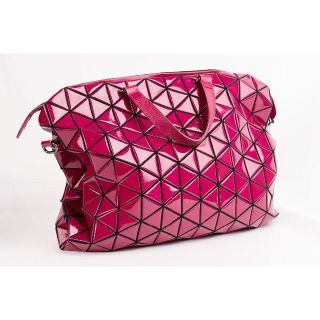 イッセイミヤケ(ISSEY MIYAKE)のイッセイミヤケ　バオバオ　バッグ限定（075）(ショルダーバッグ)