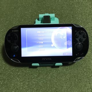 プレイステーションヴィータ(PlayStation Vita)のPlayStation®Vita クリスタル・ブラック 3G/Wi-Fiモデル (携帯用ゲーム機本体)