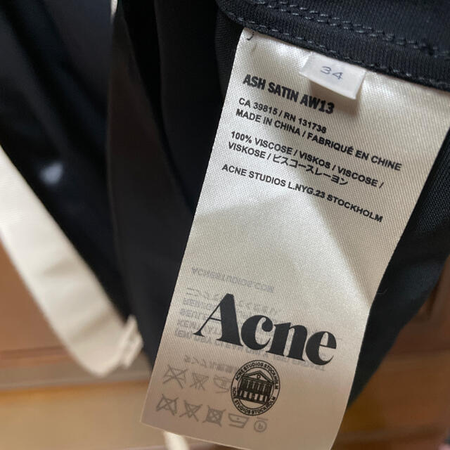 ACNE(アクネ)のお値下げ　acne ミニワンピース レディースのワンピース(ミニワンピース)の商品写真