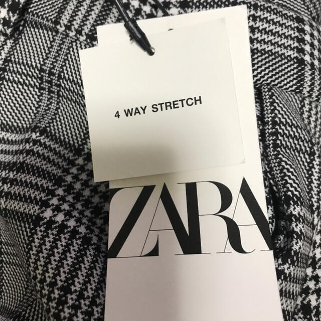 ZARA(ザラ)のZARA チェックパンツ ギンガムチェック　スラックス　新品 メンズのパンツ(スラックス)の商品写真