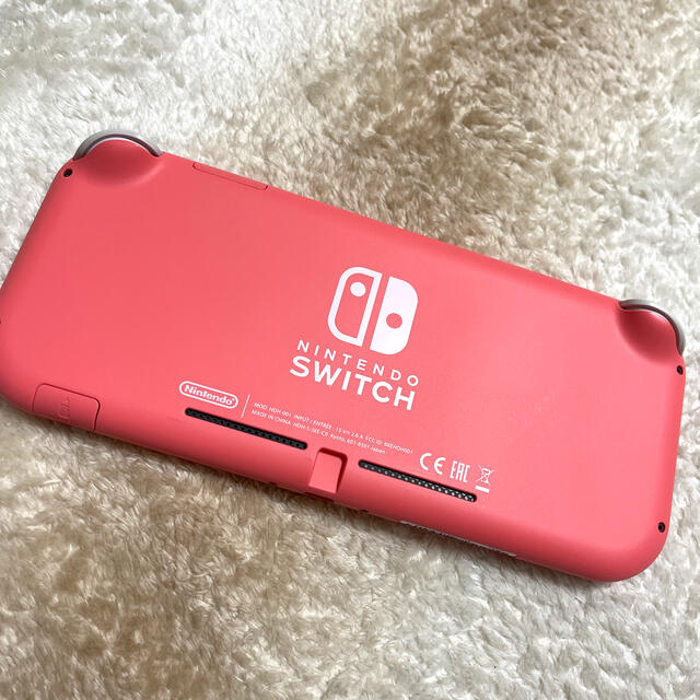 任天堂switch lightSwitch