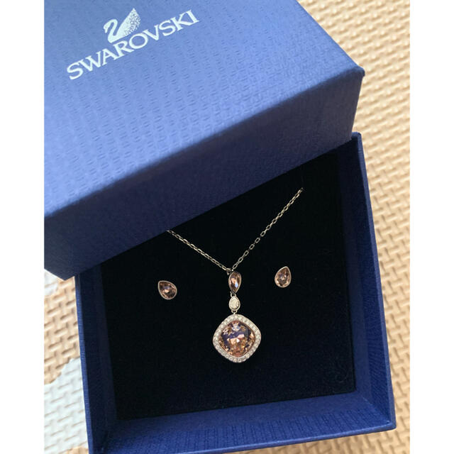 【新品未使用】SWAROVSKI スワロフスキー ネックレス＆ピアス❤︎