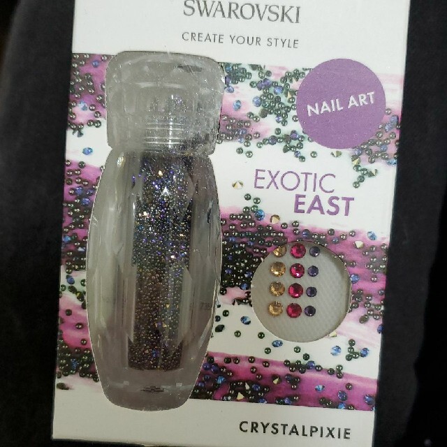 SWAROVSKI(スワロフスキー)のSWAROVSKI スワロフスキー クリスタルピクシー  コスメ/美容のネイル(ネイル用品)の商品写真