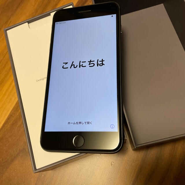 iphone 8 plus 64g simロック解除品 すぐ使えます。