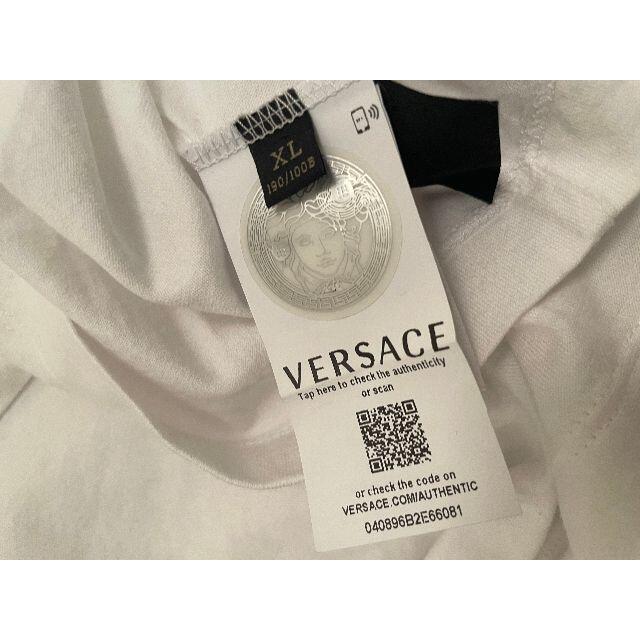 VERSACE メデューサTシャツ XLの通販 by なみなつ's shop|ヴェルサーチならラクマ - versace カタカナロゴ お得在庫