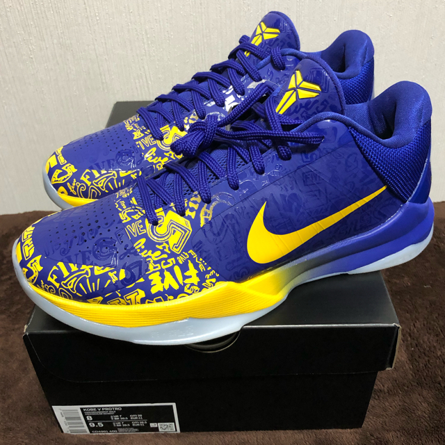 NIKE(ナイキ)のNIKE KOBE 5 PROTRO 5RINGS 26.0cm メンズの靴/シューズ(スニーカー)の商品写真