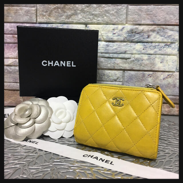 値下げ　正規品　CHANEL 三つ折り財布　美品