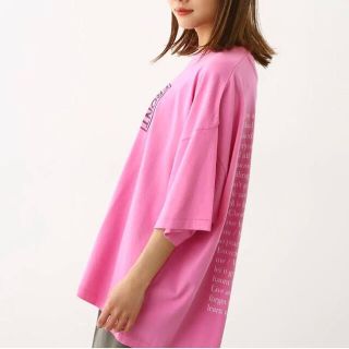 ロデオクラウンズ(RODEO CROWNS)のピンク Tシャツ(Tシャツ(半袖/袖なし))