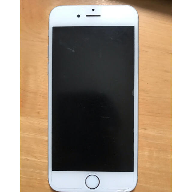 Apple(アップル)の【中古美品】iphone6 docomo 64GB スマホ/家電/カメラのスマートフォン/携帯電話(スマートフォン本体)の商品写真