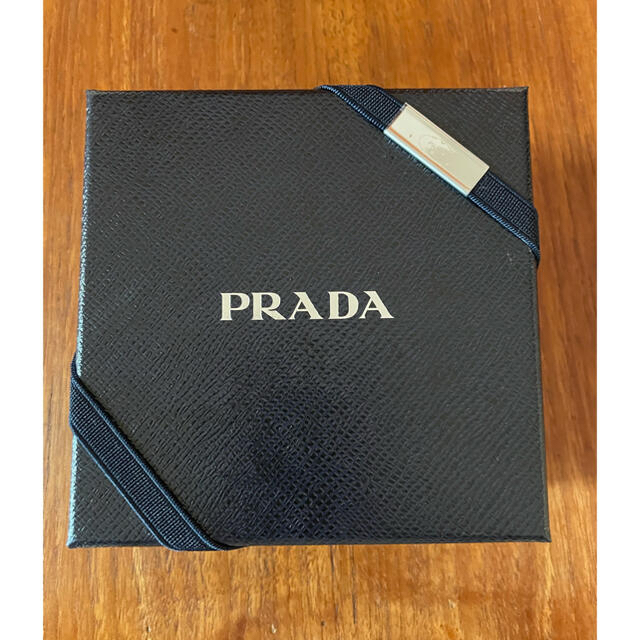 ❀︎プラダ PRADA ⭐︎レア⭐︎ロボット キーリング キートリック ❀︎