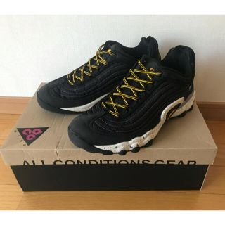 ナイキ(NIKE)のナイキ エア スカーン ブラック ユニバーシティゴールド(スニーカー)