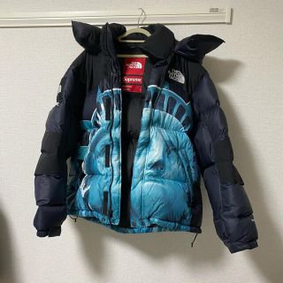 シュプリーム(Supreme)のsupreme  ノースフェイス　バルトロ　自由の女神(ダウンジャケット)