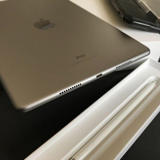 iPad(アイパッド)のiPad Pro 10.5 Wi-Fi 64gb Apple Pencilセット スマホ/家電/カメラのPC/タブレット(タブレット)の商品写真