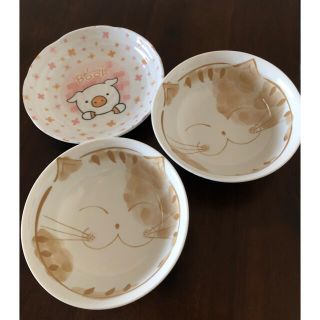 【お値下げ】みのる陶器　ねこ柄ラーメン丼・ぶた柄カレー皿　3点(食器)