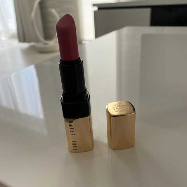 BOBBI BROWN(ボビイブラウン)のボビイ　ブラウン　リュクス　リップ　カラー　3.8g コスメ/美容のベースメイク/化粧品(口紅)の商品写真