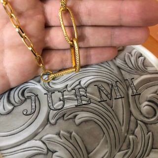 ［かなさん専用］ネックレス　ゴールド　juemi(ネックレス)