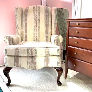 LAURA ASHLEY(ソファ/ソファベッド)のフリマアイテム一覧 LAURA ASHLEY(ソファ/ソファベッド)のフリマアイテム一覧