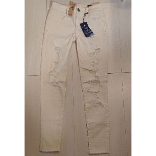 アメリカンイーグル(American Eagle)のAmerican eagle デニム 新品 タグ付き(デニム/ジーンズ)