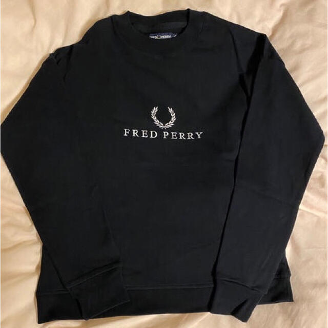 FRED PERRY(フレッドペリー)の新品　フレッドペリー Monochrome Tennis Sweatshirt メンズのトップス(スウェット)の商品写真